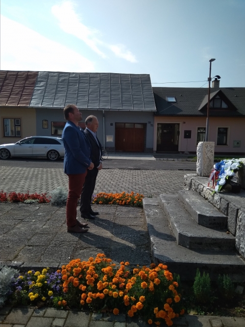 201808310714400.img-20180830-143615