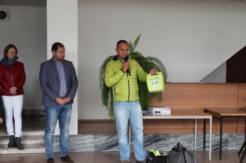 201910081453390.img-5472