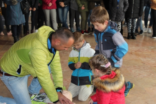 201910081454190.img-5483