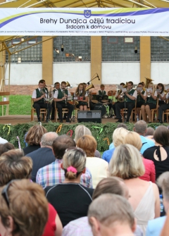 Srdcom k domovu 2011