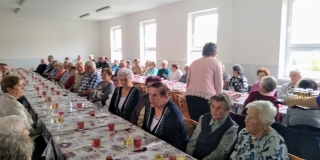 OKTÓBER -mesiac úcty k starším – fotografia 1