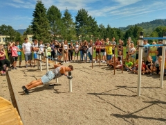 V areáli Základnej školy v Spišskej Starej Vsi pribudlo nové workoutové ihrisko – fotografia 3