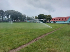 Automatický zavlažovací systém hracej plochy futbalového ihriska – fotografia 5