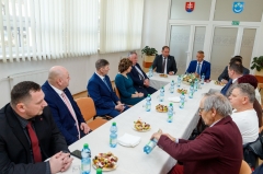 Fotografia: Predseda NR SR Richard Raši navštívil Spišskú Starú Ves.