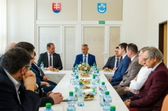 Fotografia: Predseda NR SR Richard Raši navštívil Spišskú Starú Ves.